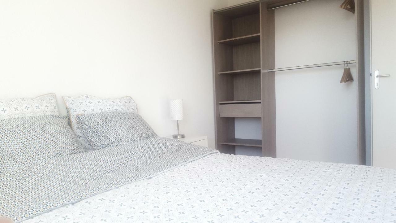 Appartement Sur L'Ile De Nantes - Place De Parking Gratuit 외부 사진