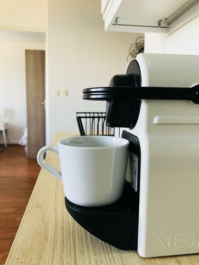 Appartement Sur L'Ile De Nantes - Place De Parking Gratuit 외부 사진